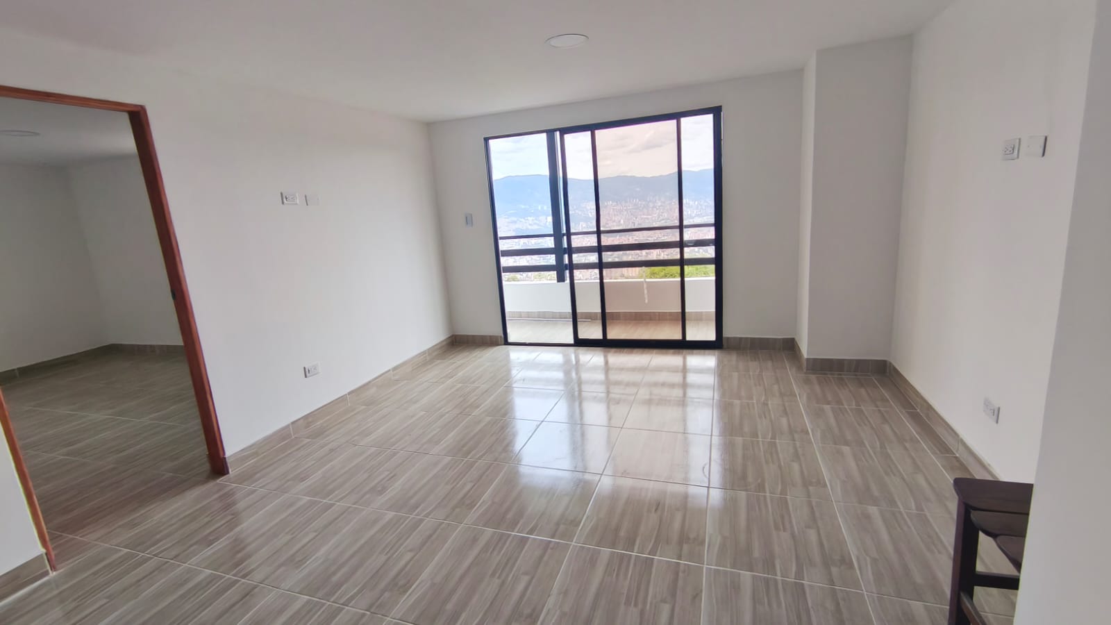 ARRIENDO DE APARTAMENTO EN ROBLEDO PAJARITO, MEDELLÍN