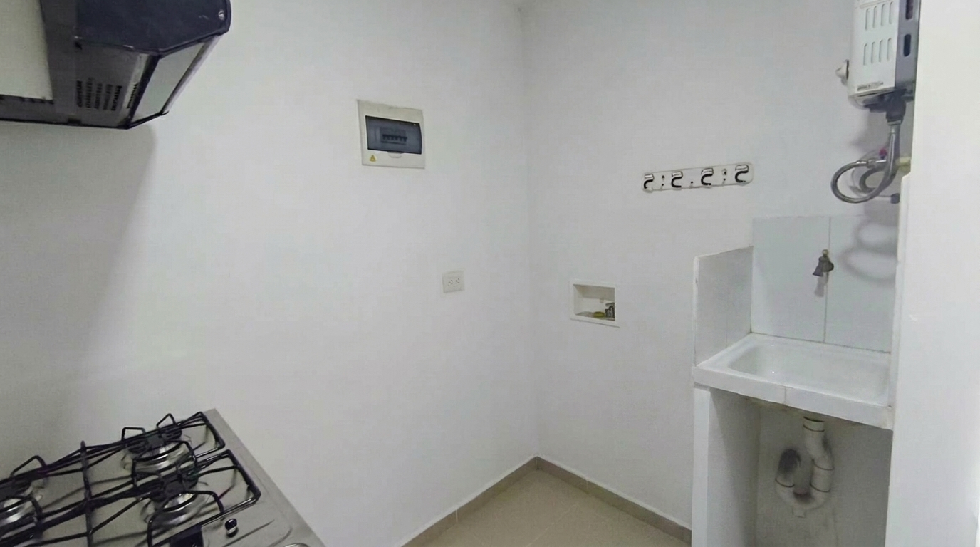 ARRIENDO DE APARTAMENTO EN LOMA DEL LOS BERNAL, MEDELLIN