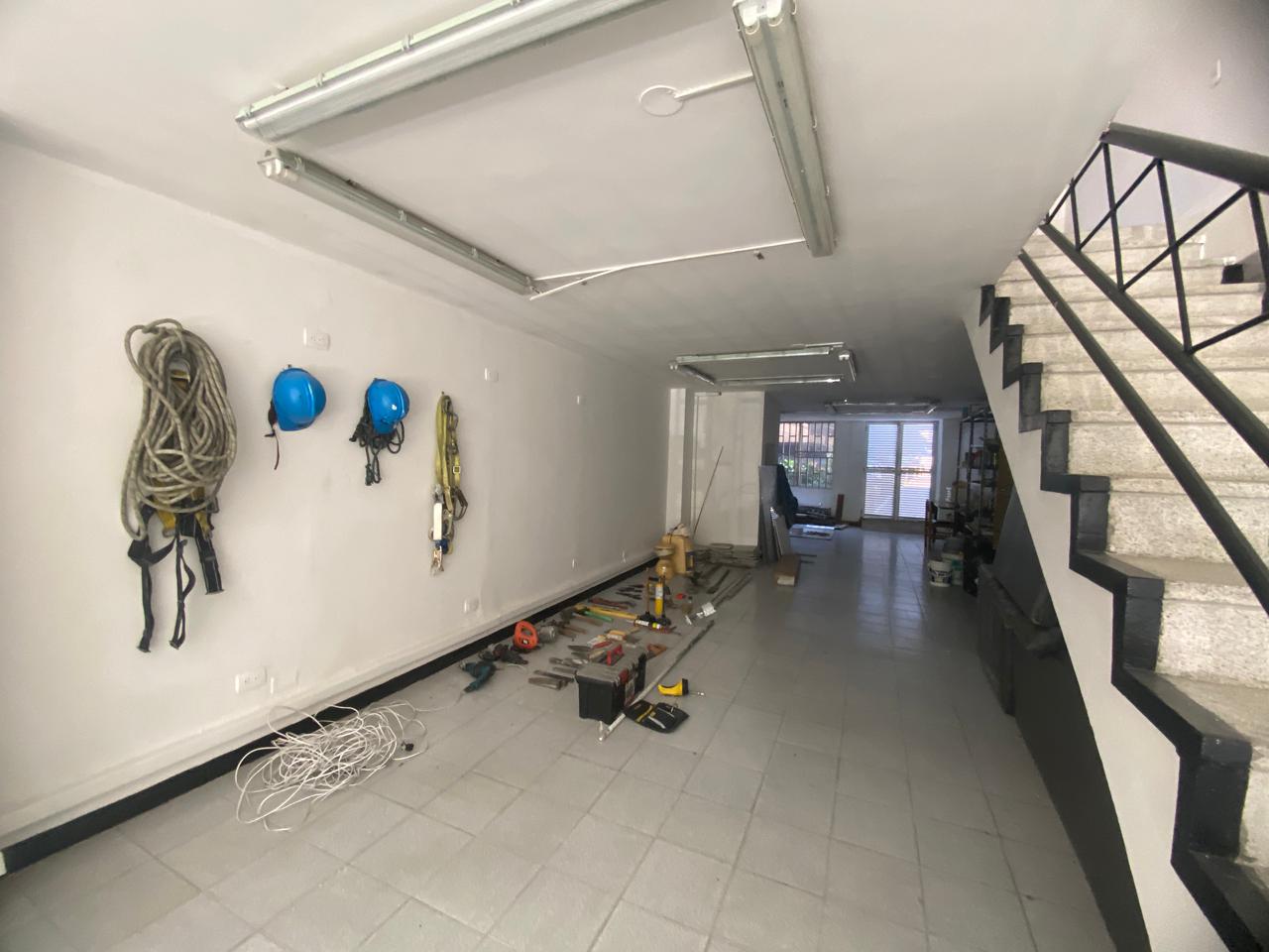 Amplio Local para Arriendo en Laureles, Medellín