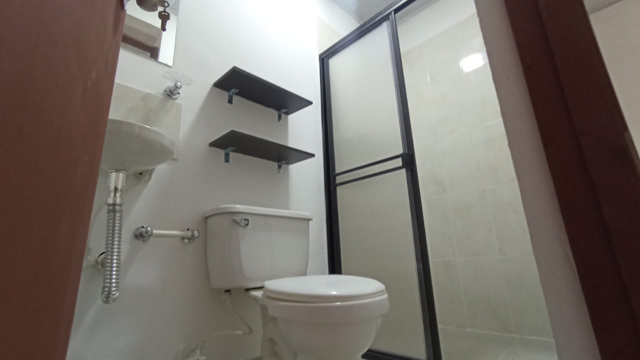 Se Arrienda Apartamento En Prado, Medellin