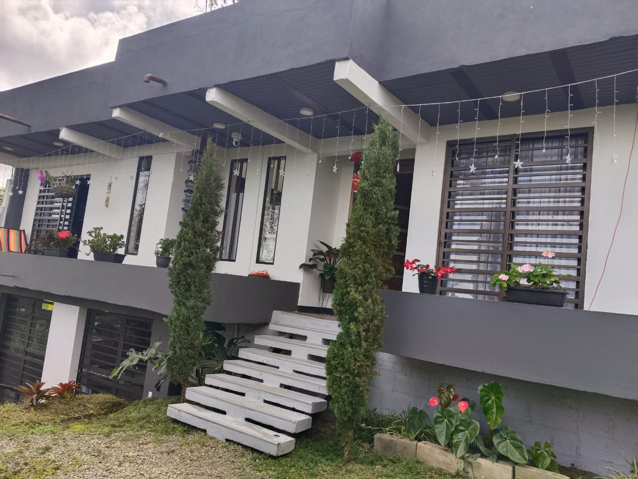 Se Arrienda Casa unifamiliar en  la Vereda el Guamito, el Peñol
