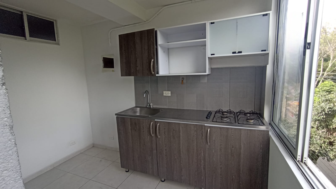 Se Arrienda Apartaestudio En Campo Amor, Medellin