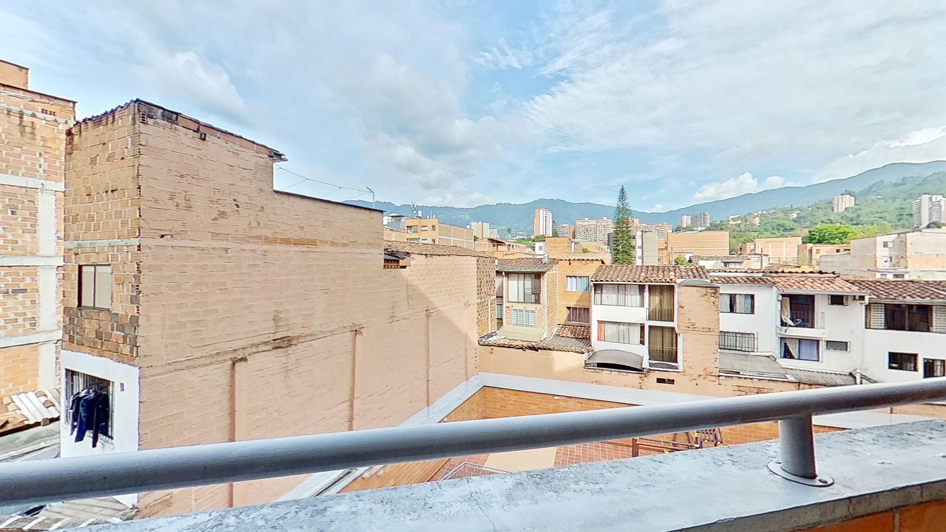 Se Vende Apartamento en el Barrio La Paz, Envigado