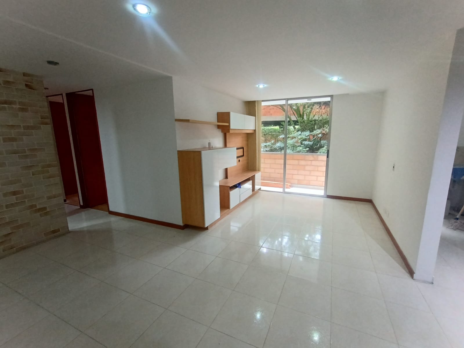 Se Arrienda Apartamento en la Loma de los Bernal, Medelín