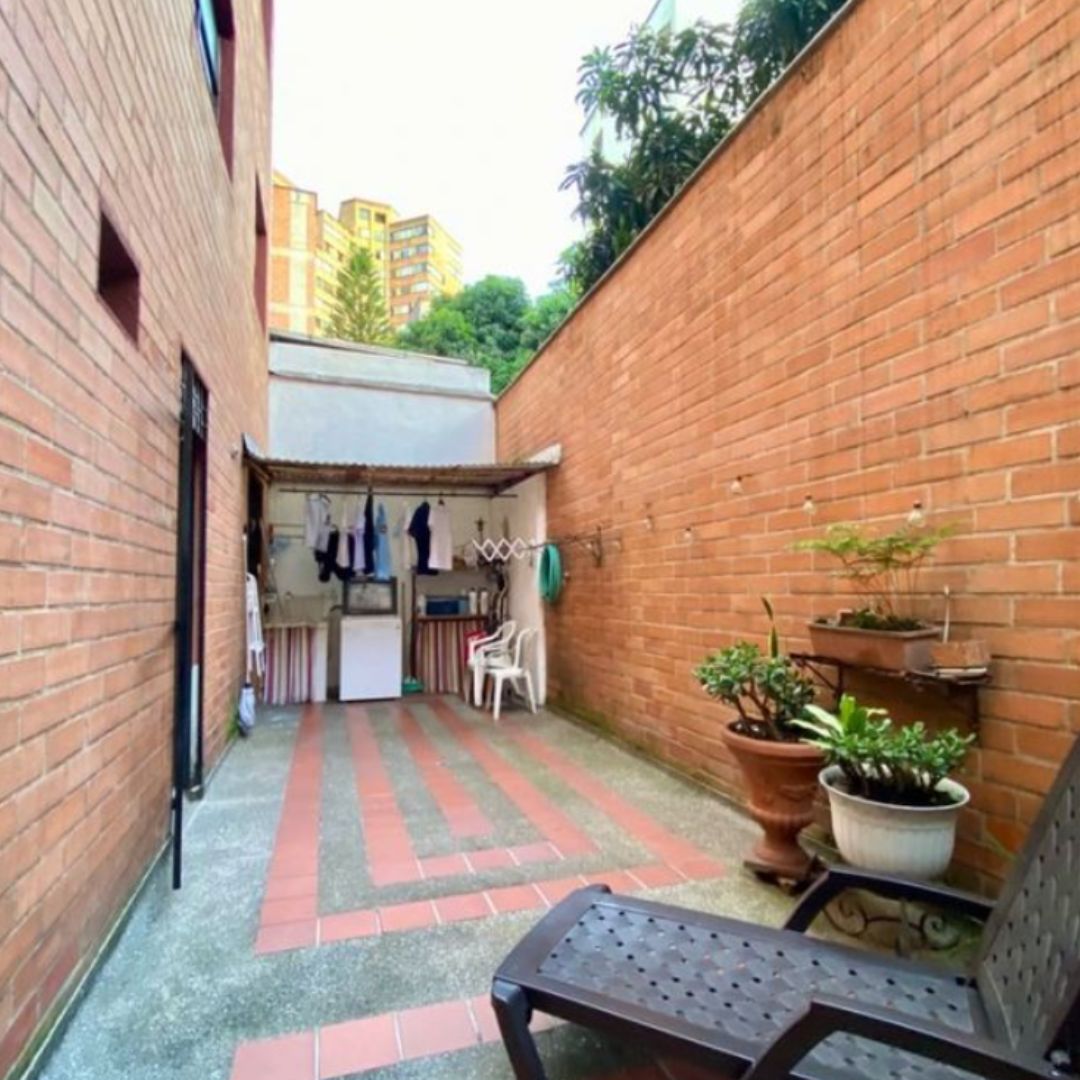 APARTAMENTO EN VENTA BARRIO EL PORTAL ENVIGADO
