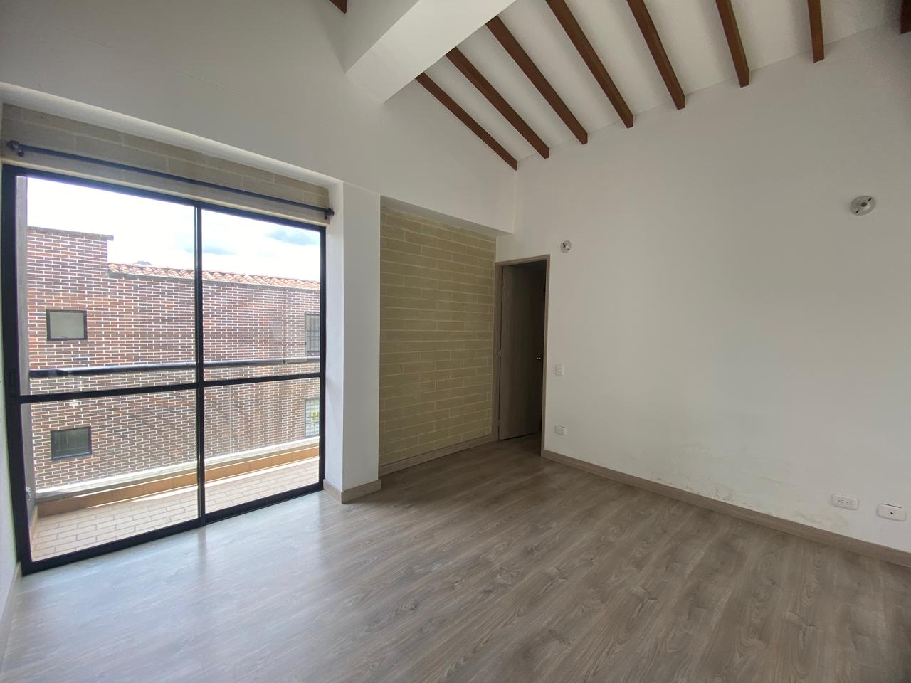 Casa Unifamiliar para Arriendo en La Ceja, Antioquia