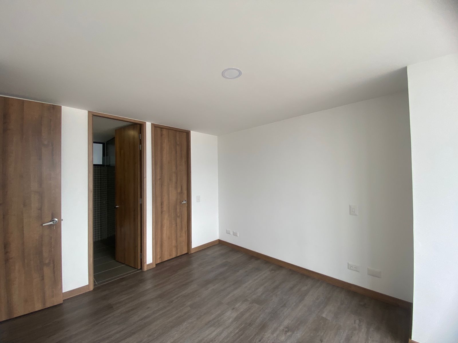 Apartamento Nuevo para la Venta en Envigado