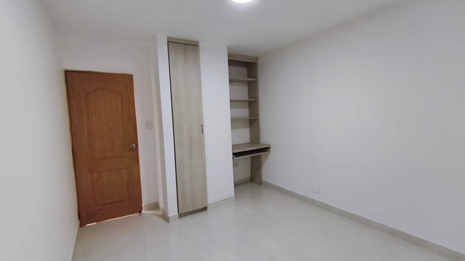 Se Arrienda Casa en Primer Piso en la Castellana, Medellín