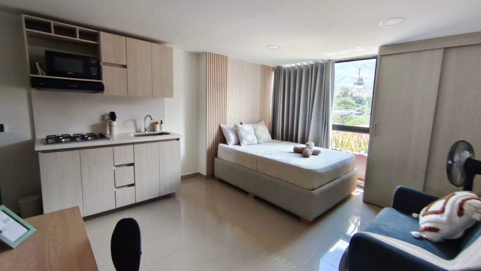 Se Arrienda Apartaestudio Amoblado, en San Javier, Medellín