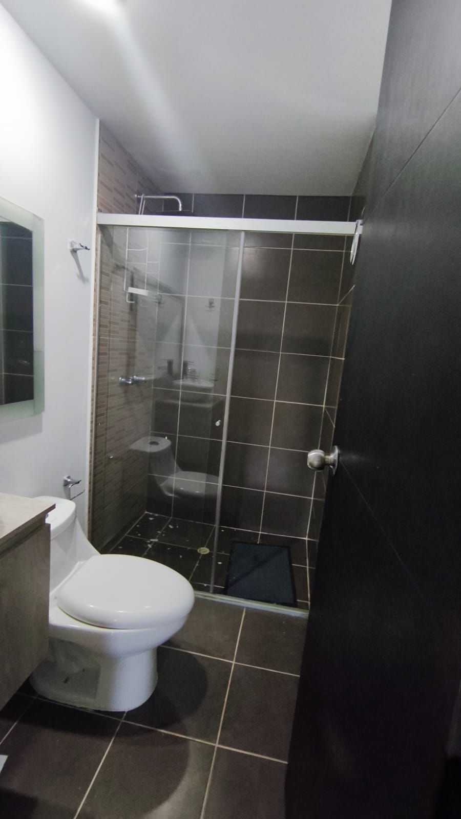 ARRIENDO DE APARTAMENTO EN LOMA DEL LOS BERNAL, MEDELLIN