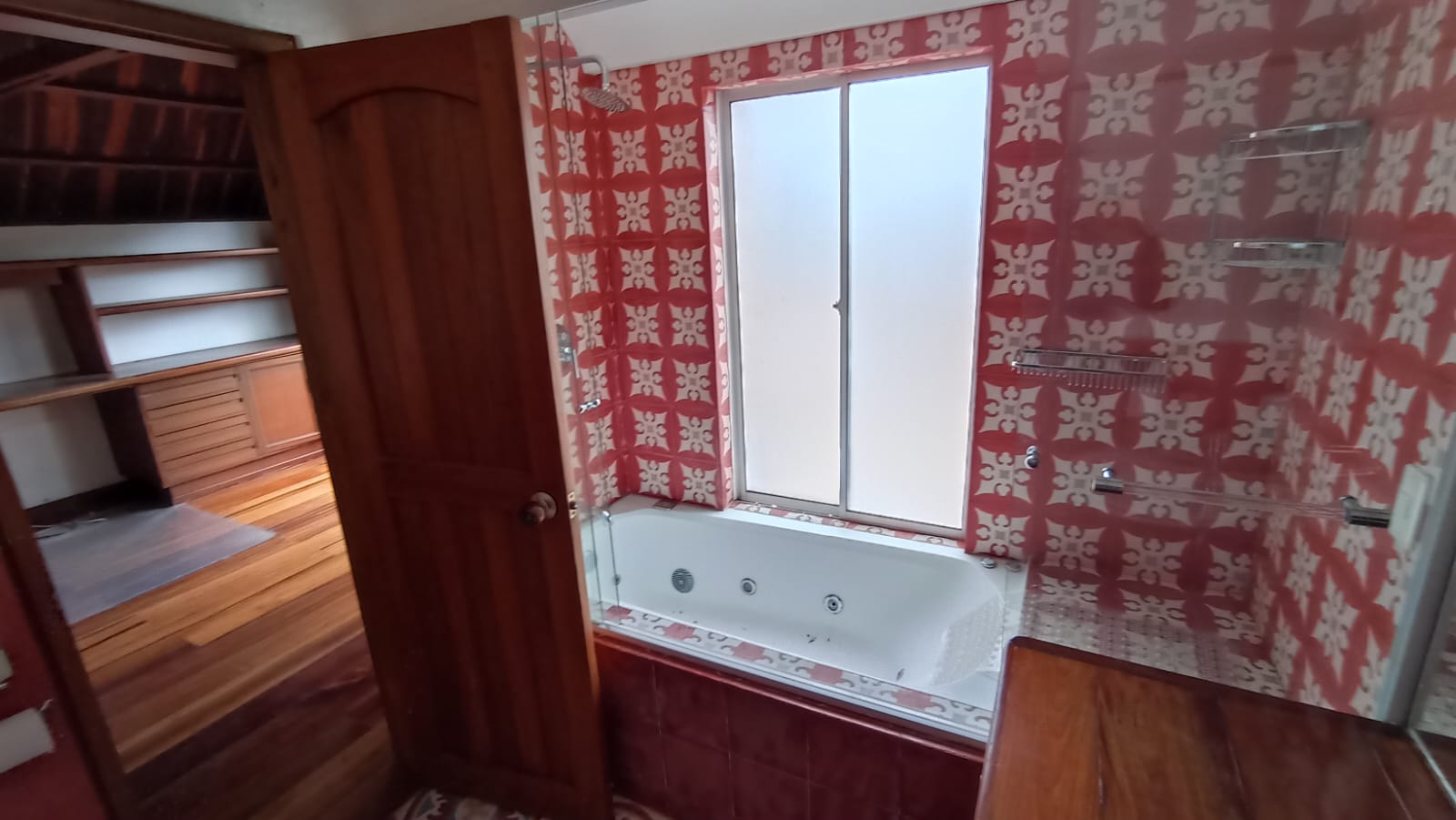 Se Arrienda Casa Unifamiliar en la Loma de las Brujas, Envigado