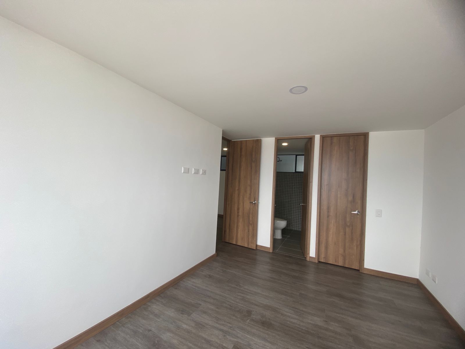 Apartamento Nuevo para la Venta en Envigado