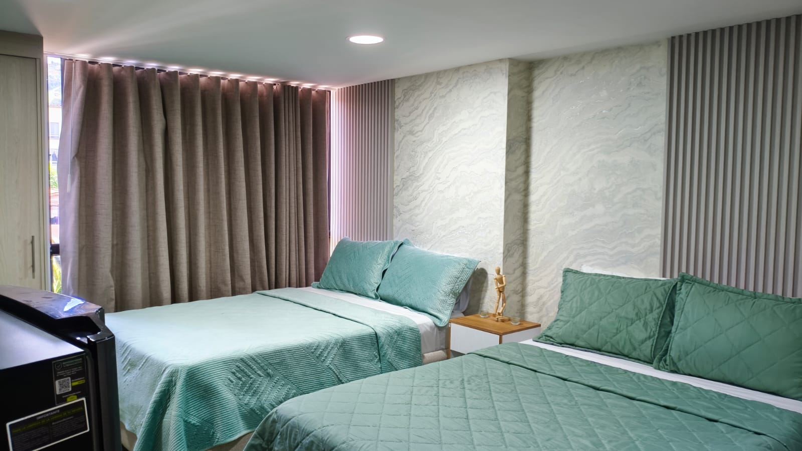 Se Arrienda Apartaestudio Amoblado, en San Javier, Medellín