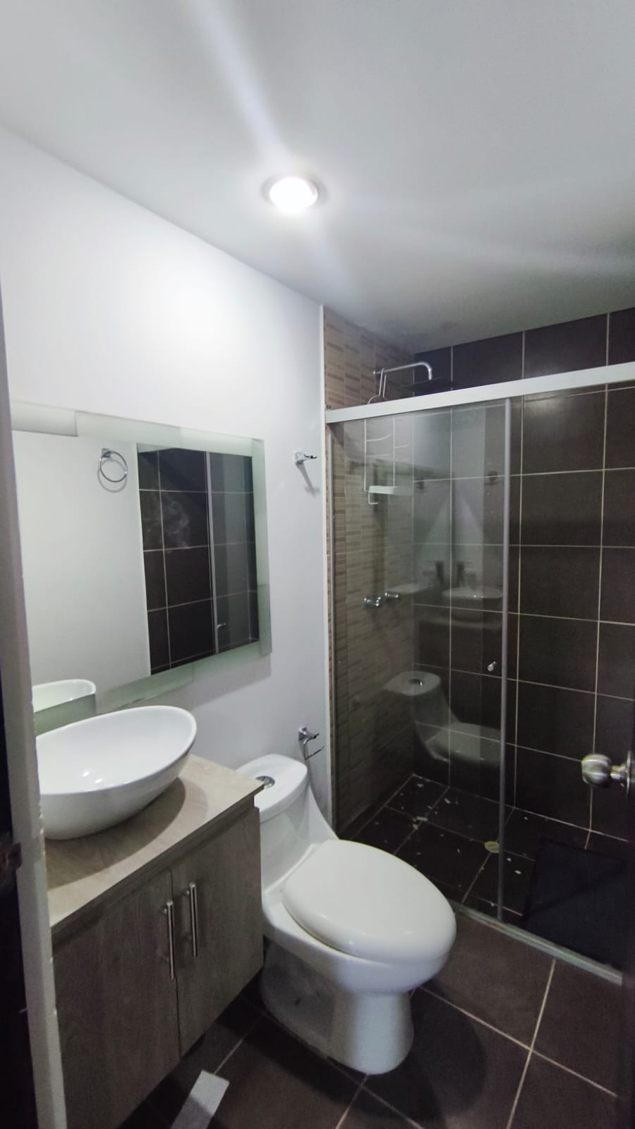 ARRIENDO DE APARTAMENTO EN LOMA DEL LOS BERNAL, MEDELLIN