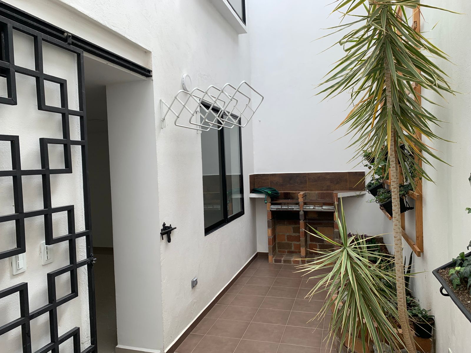 Se Vende o Arrienda Casa Unifamiliar, en la Ceja, Antioquia