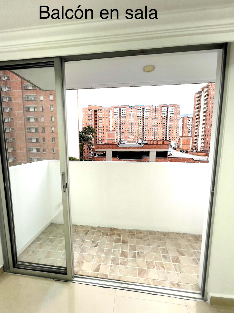Se Vende Apartamento En Los Colores, Medellin