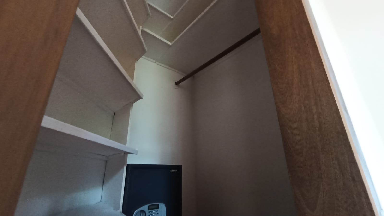 Se Arrienda Casa Unifamiliar en la Loma de las Brujas, Envigado