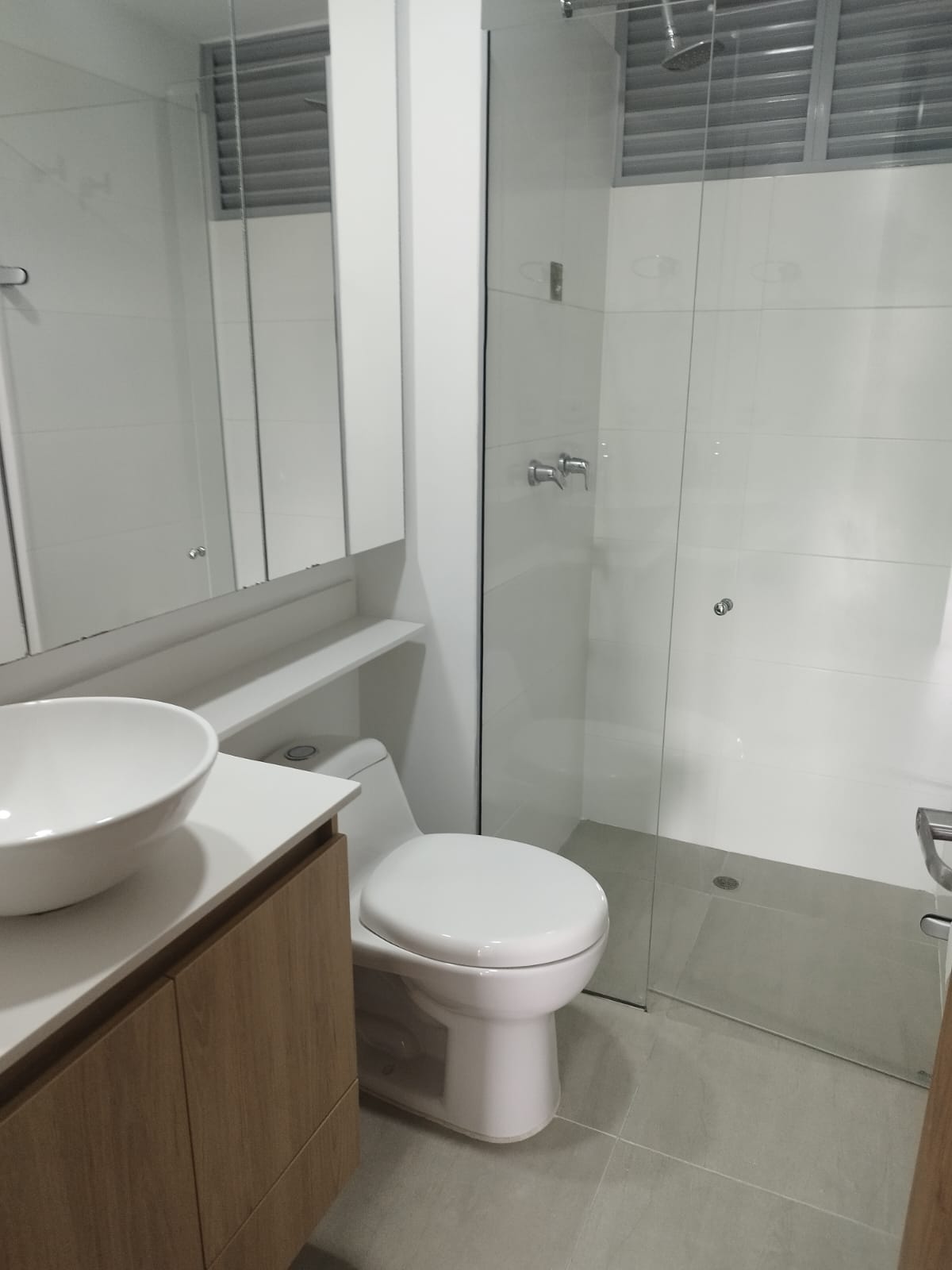 SE ARRIENDA APARTAMENTO EN SECTOR PILARICA, MEDELLÍN