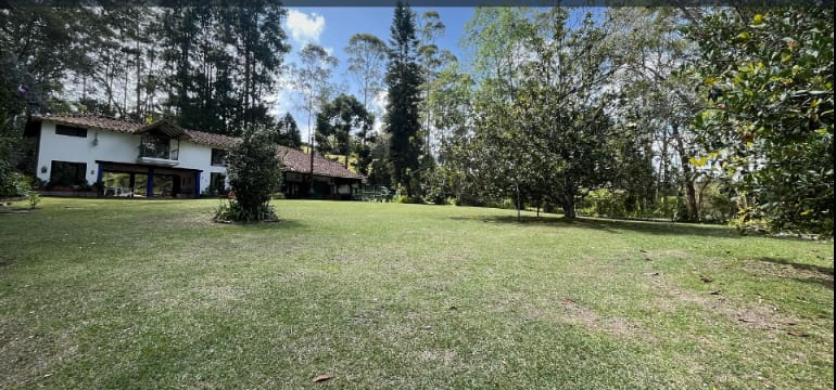 Se Arrienda Finca En Llano Grande, Antioquia
