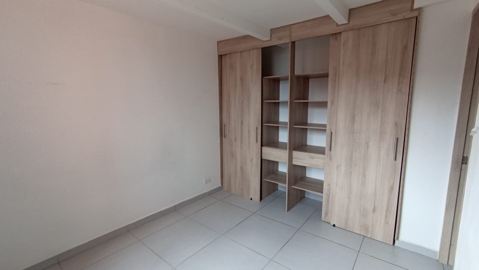 Se Arrienda Apartamento En Robledo Pajarito, Medellin