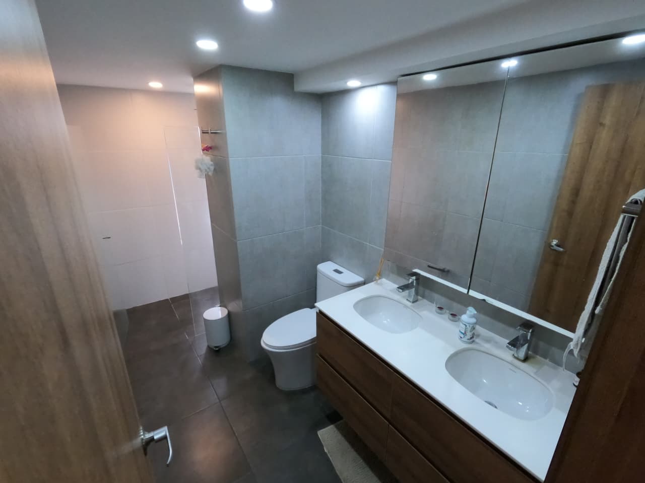Se Vende Apartamento en el Poblado, Medellín