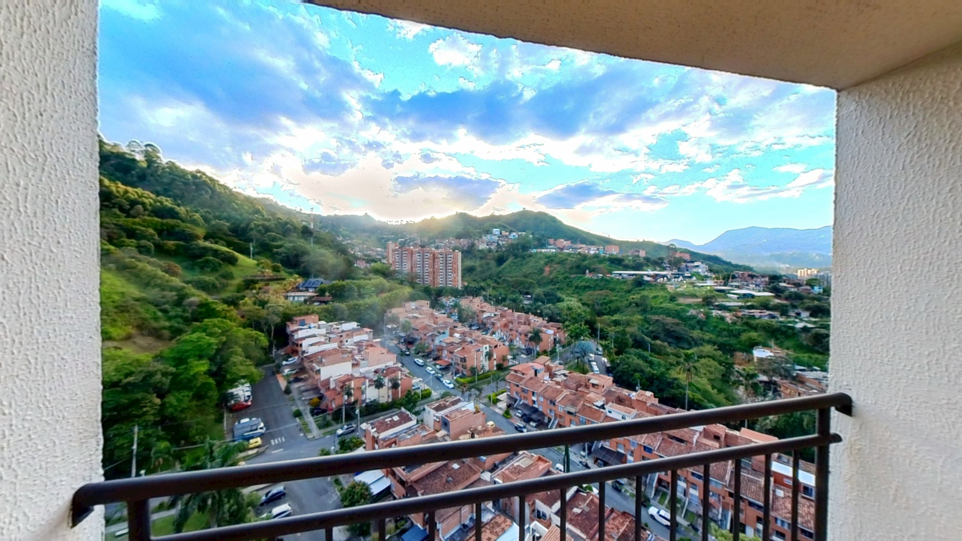 Se Vende Apartamento en Rodeo Alto, Medellín