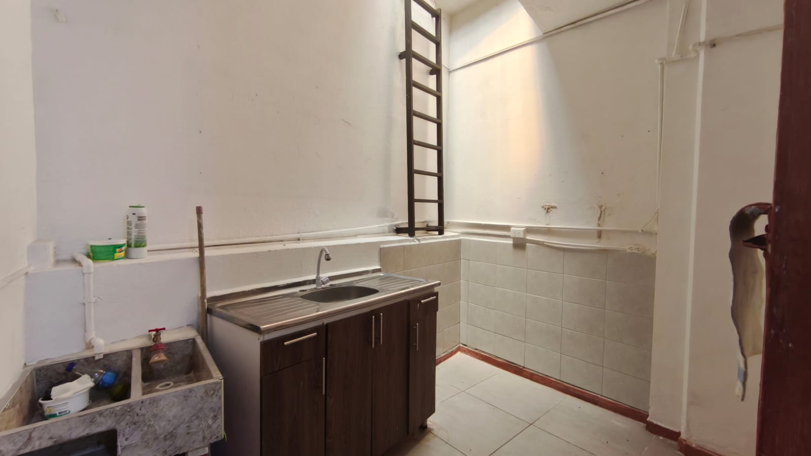 Se Arrienda Local Comercial en Bello, Antioquia