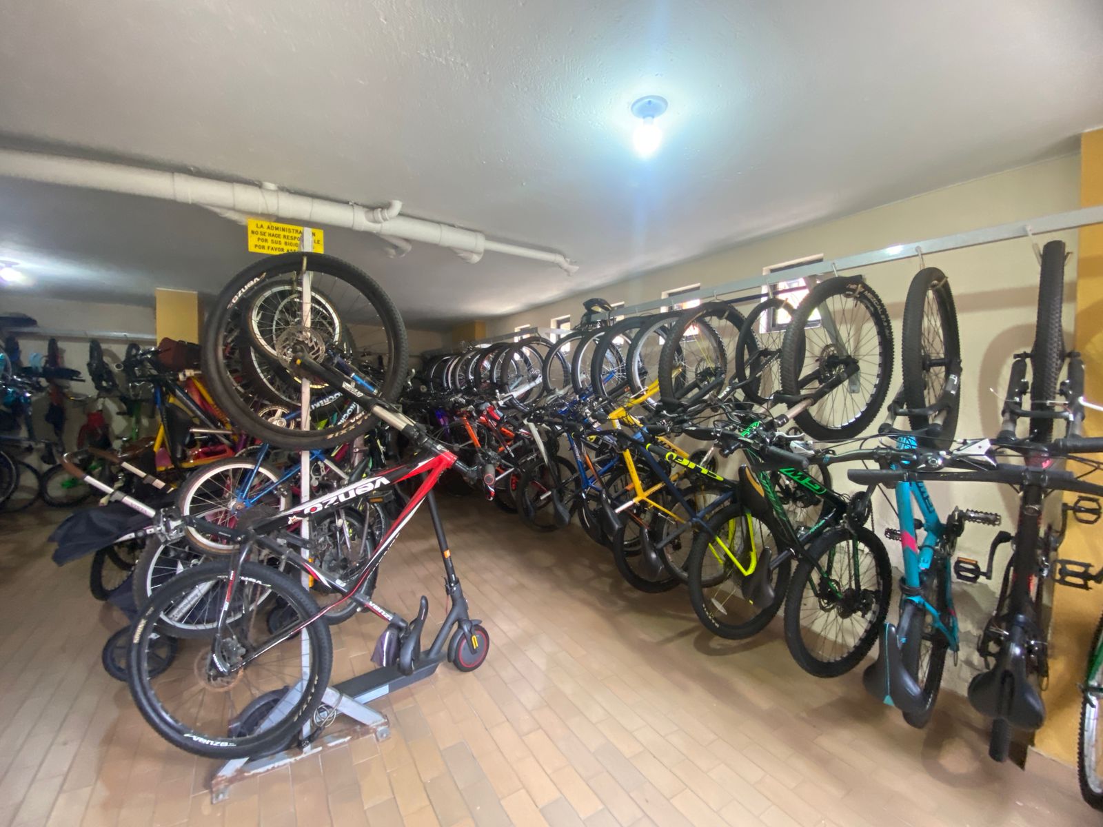 Moderno Apartamento para Arriendo en San Diego, Medellín