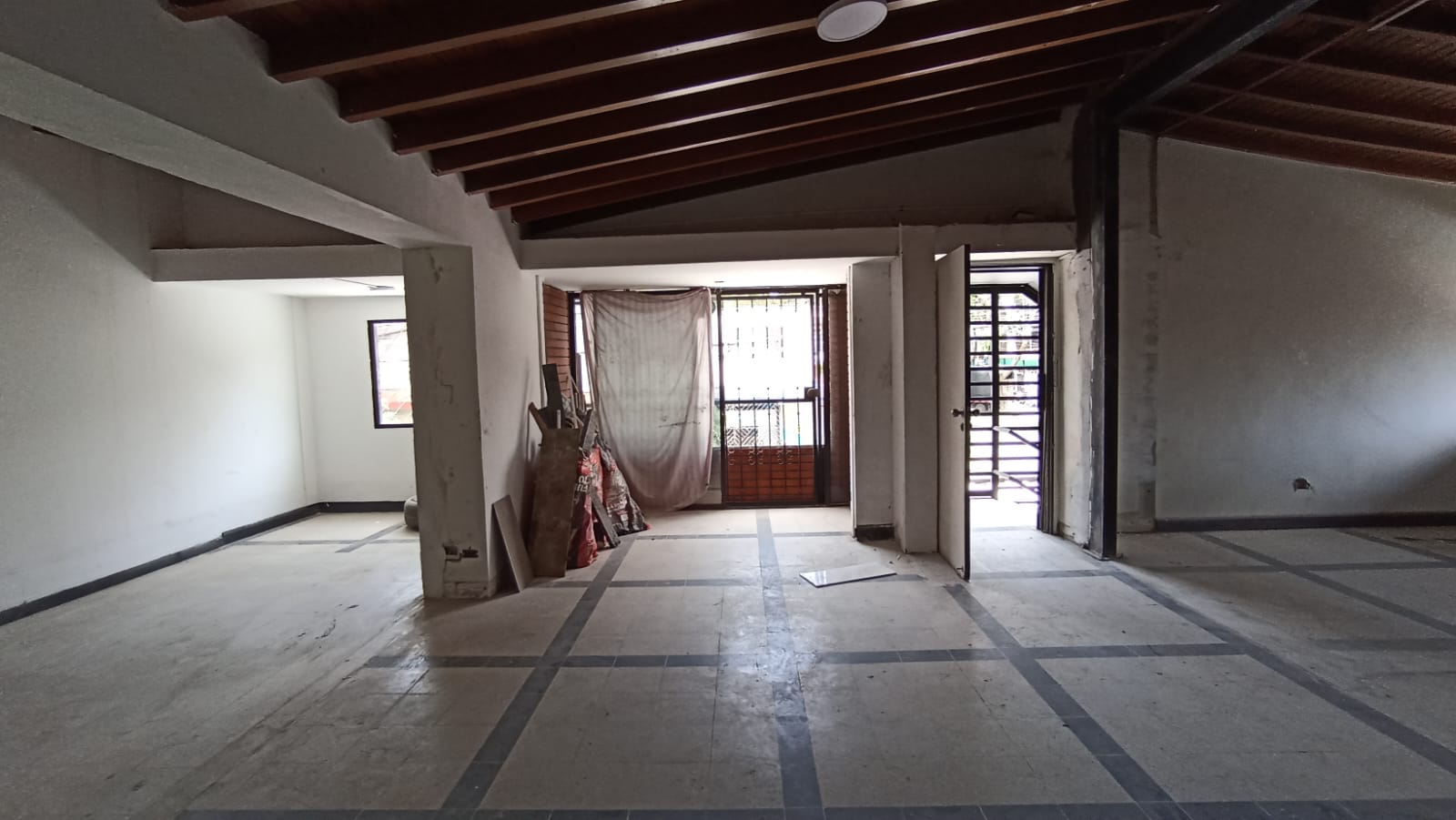 Se Arrienda Casa Comercial Belen Rosales, Medellin