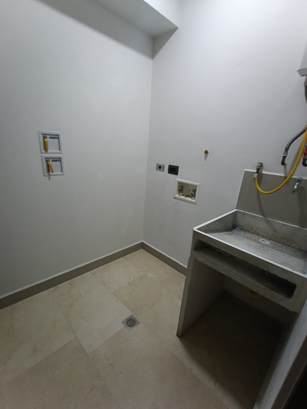Se Arrienda Apartaestudio Tipo Loft, en Sabaneta, Antioquia