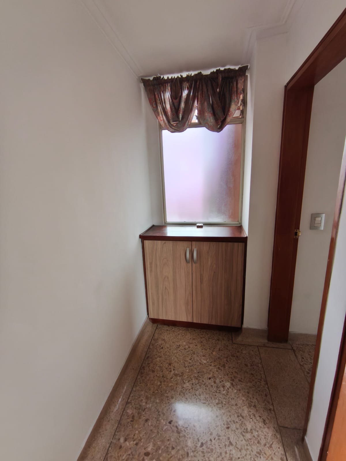 Se Arrienda Apartamento en el Laureles, Medellín