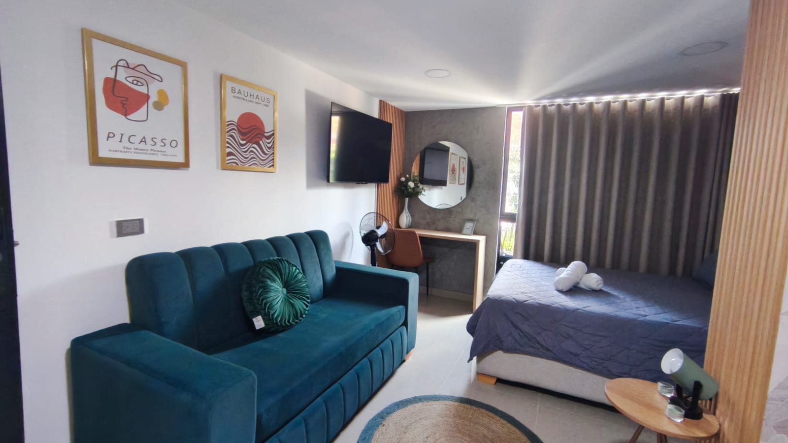 Se Arrienda Apartaestudio Amoblado, en San Javier, Medellín