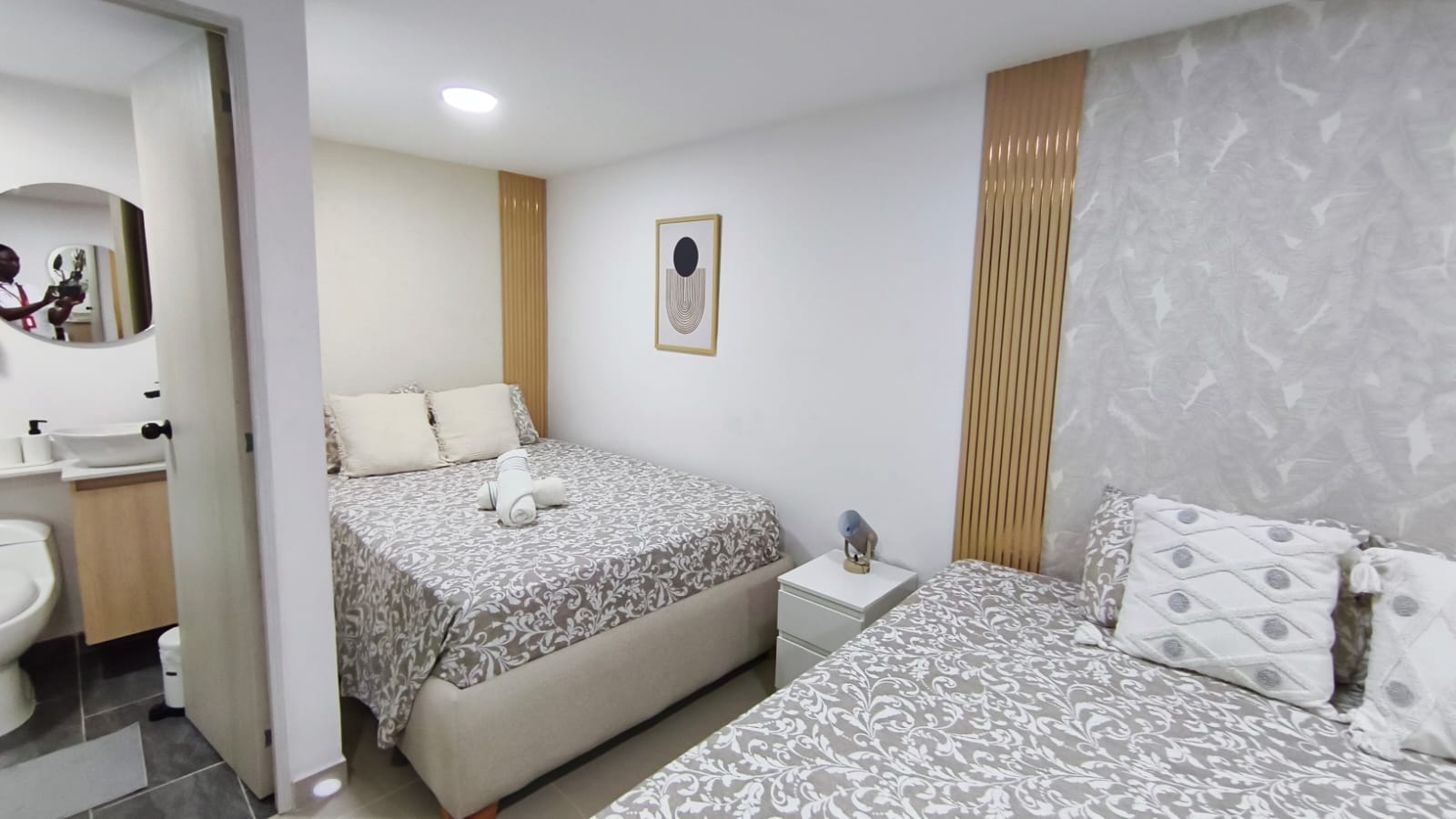 Se Arrienda Apartaestudio Amoblado, en San Javier, Medellín