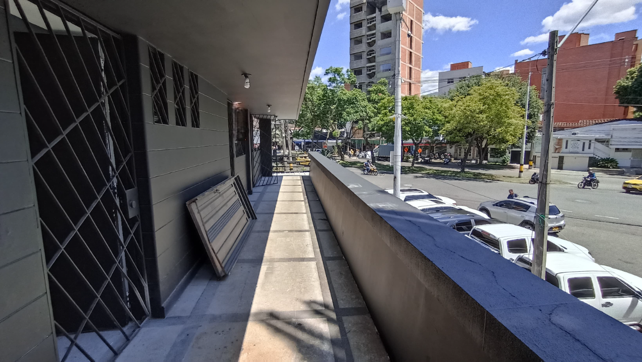 Se Arrienda Casa Comercial Belen Rosales, Medellin