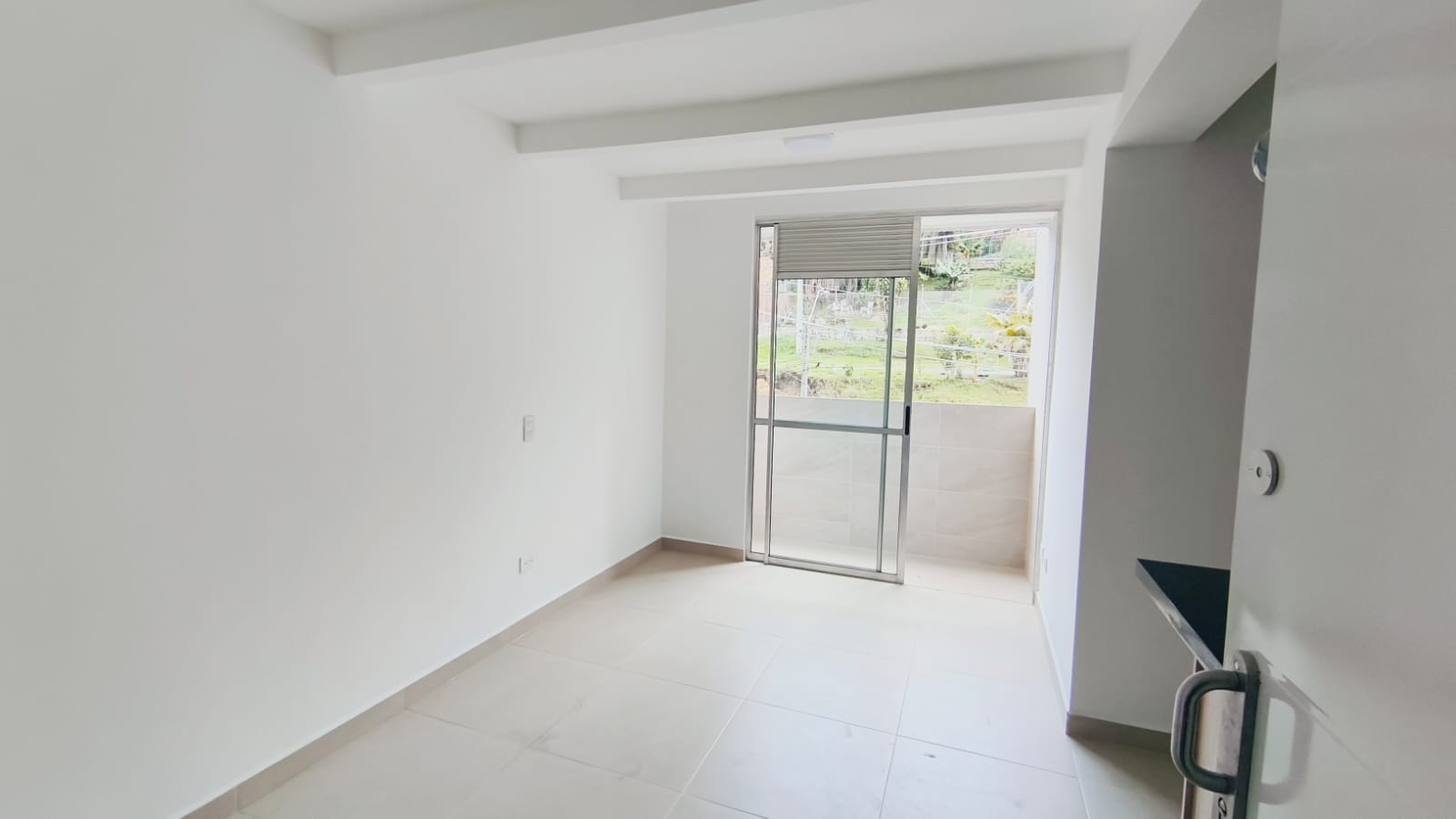 Se Arrienda Apartamento para Estrenar en Robledo Pajarito, Medellín