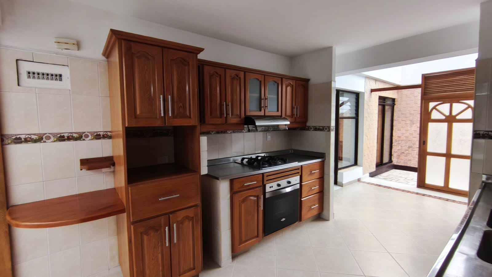Se Arrienda Casa en Primer Piso en la Castellana, Medellín