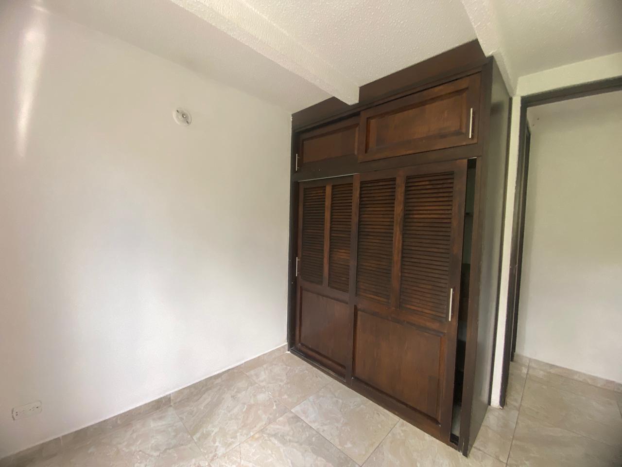 Se Arrienda Amplio e Iliminado Apartamento en Madera, Bello