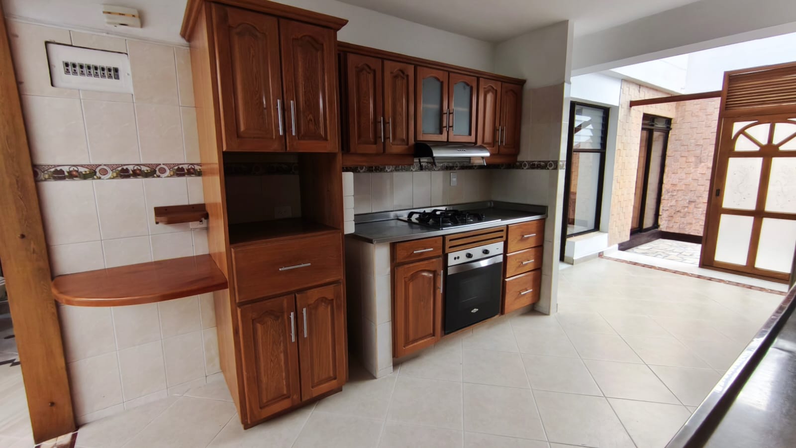 Se Arrienda Casa en Primer Piso en la Castellana, Medellín