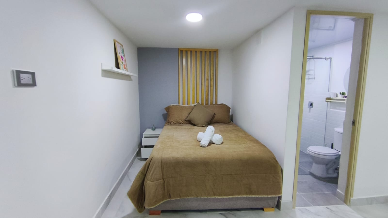 Se Arrienda Apartaestudio Amoblado, en San Javier, Medellín