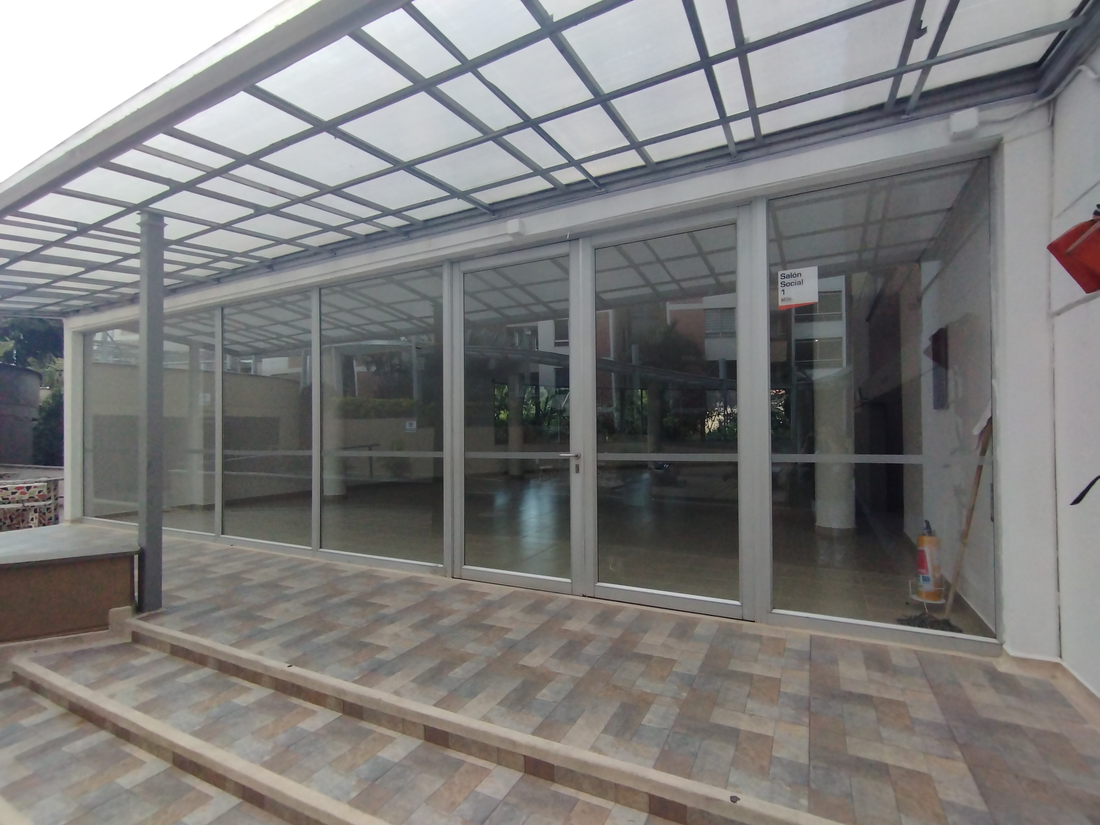 Se Vende Apartamento en la  Navarra,Bello