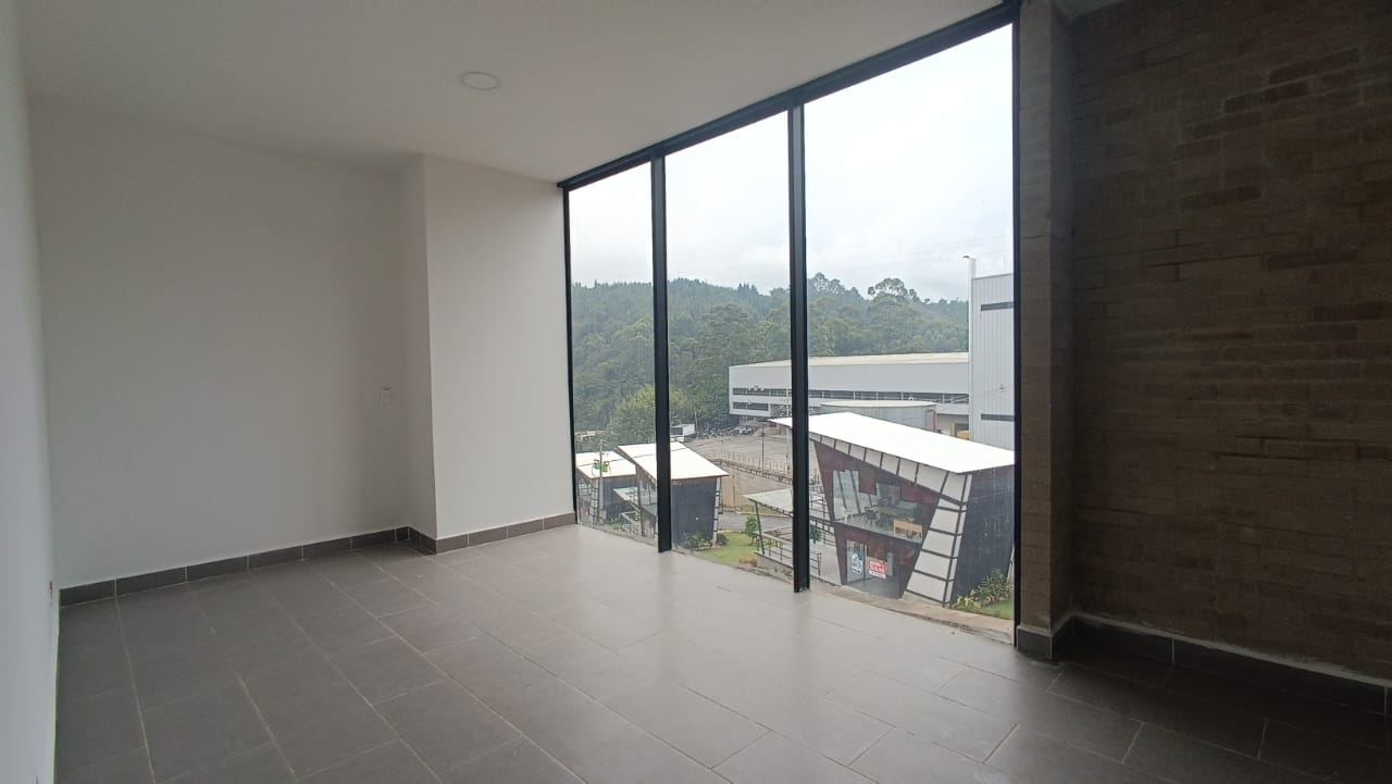 Se Arrienda Bodega En Caldas; Antioquia