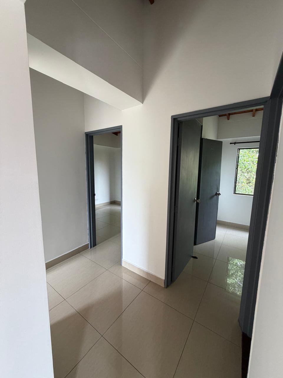 Se Arrienda Apartamento en Laureles La Castellana Medellín