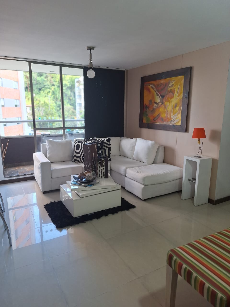 Se Arrienda Apartamento Amoblado En La Abadía, Envigado