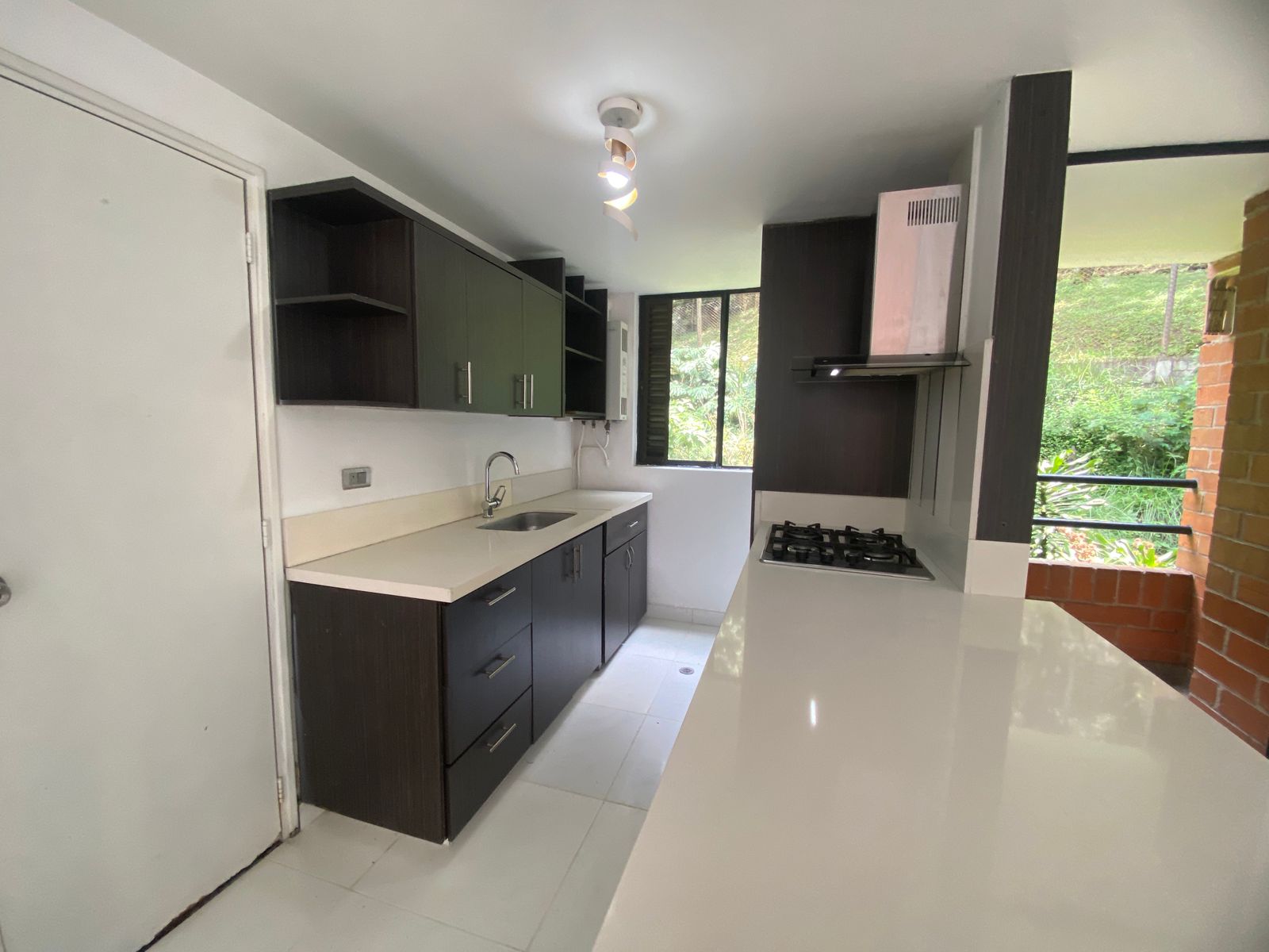 Moderno Apartamento para Arriendo en San Diego, Medellín