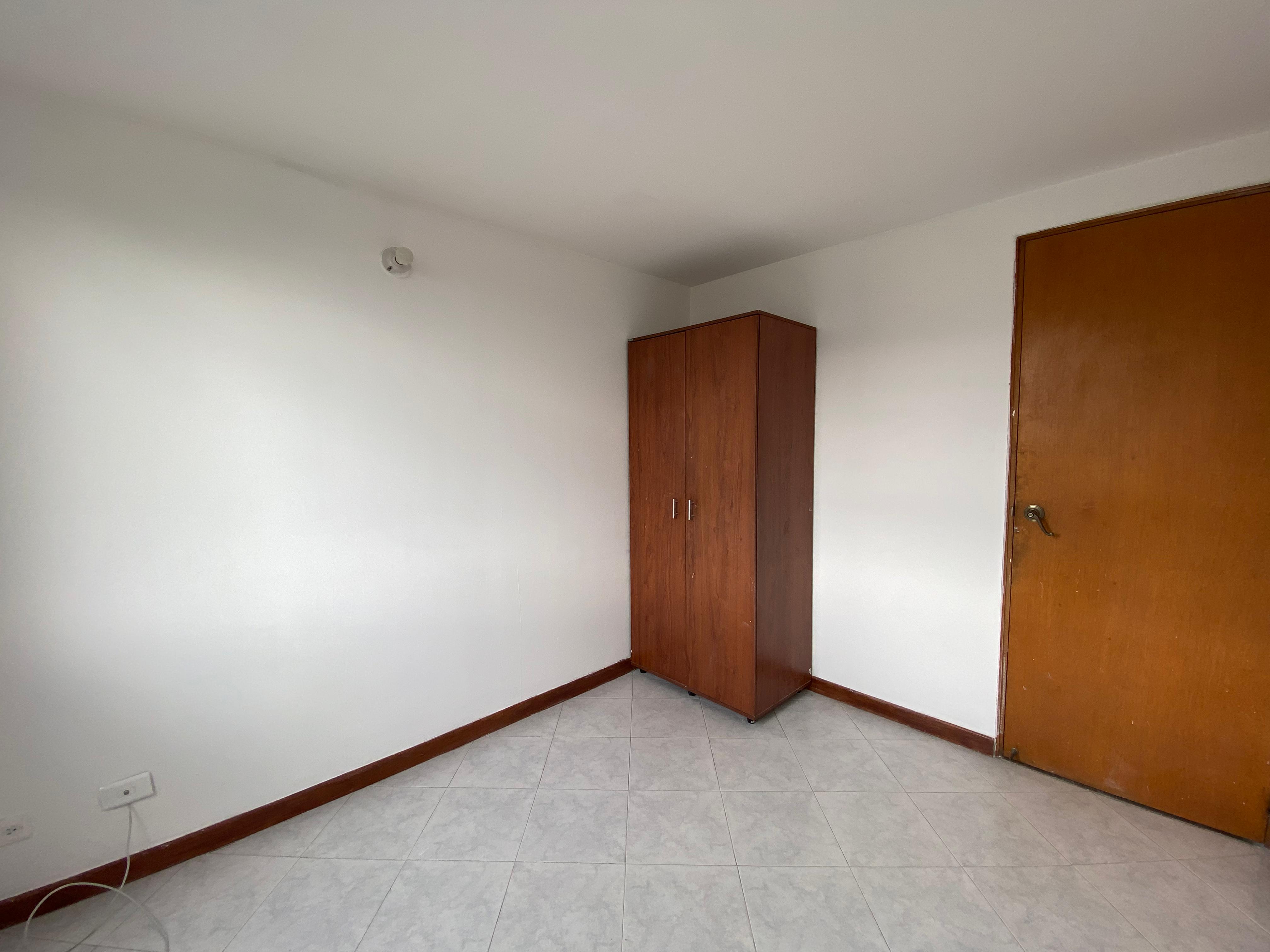 Se Arrienda Apartamento En San German, Robledo, Medellín