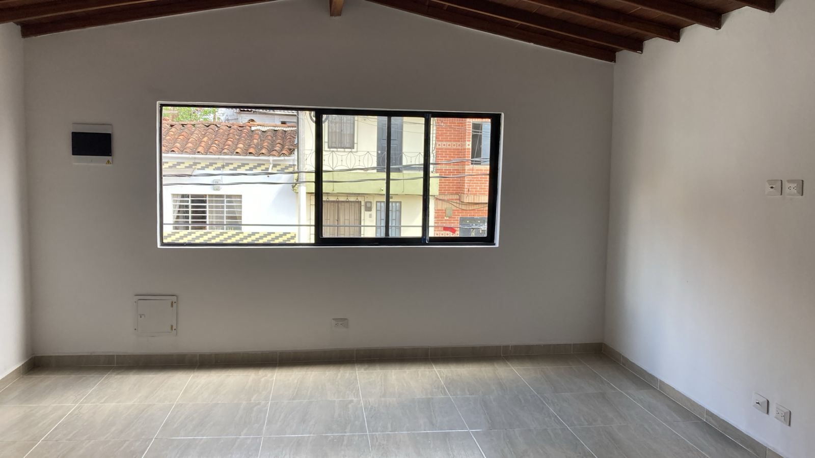 Se Vende Hermoso Apartamento En Villa Hermosa.
