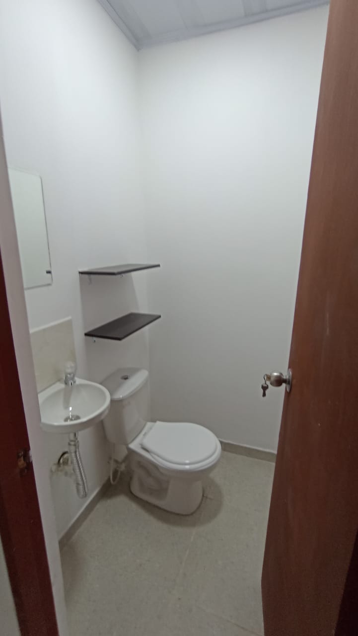 Se Arrienda Apartamento En Prado, Medellin