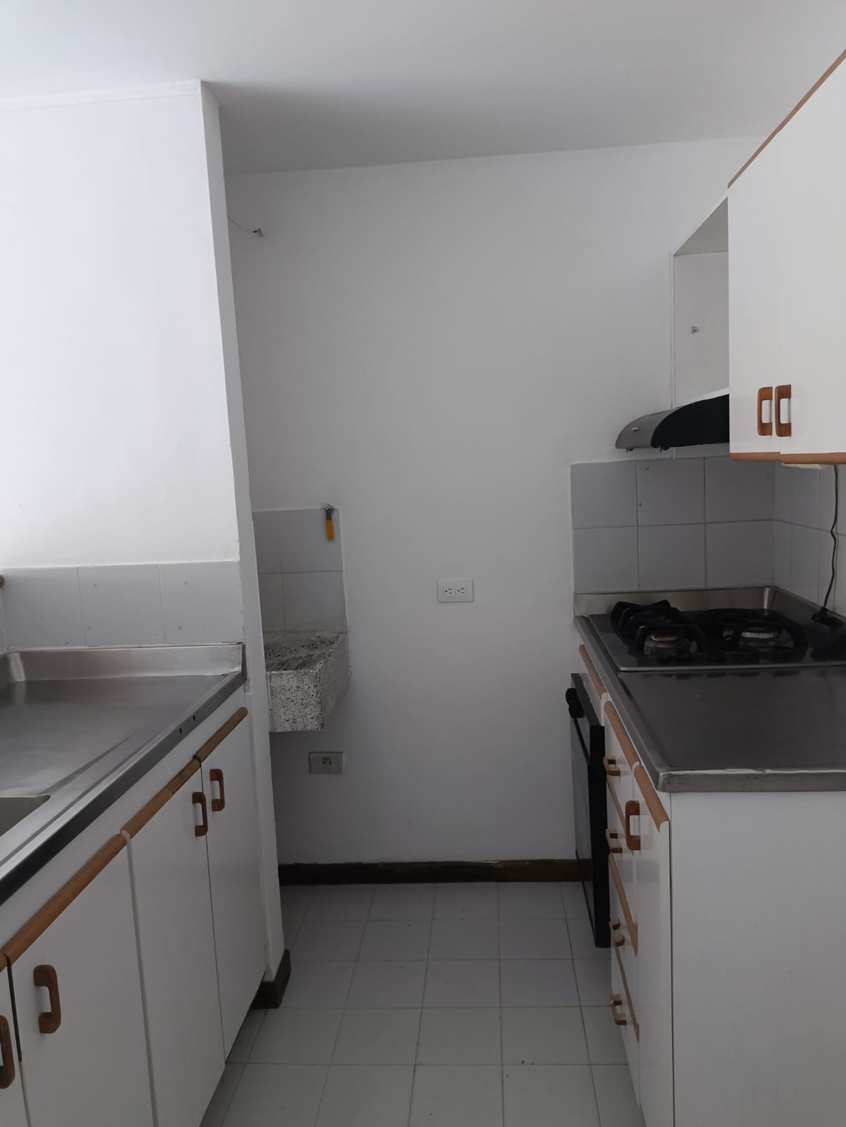 Se Arrienda Apartamento en Los Colores, Medellín