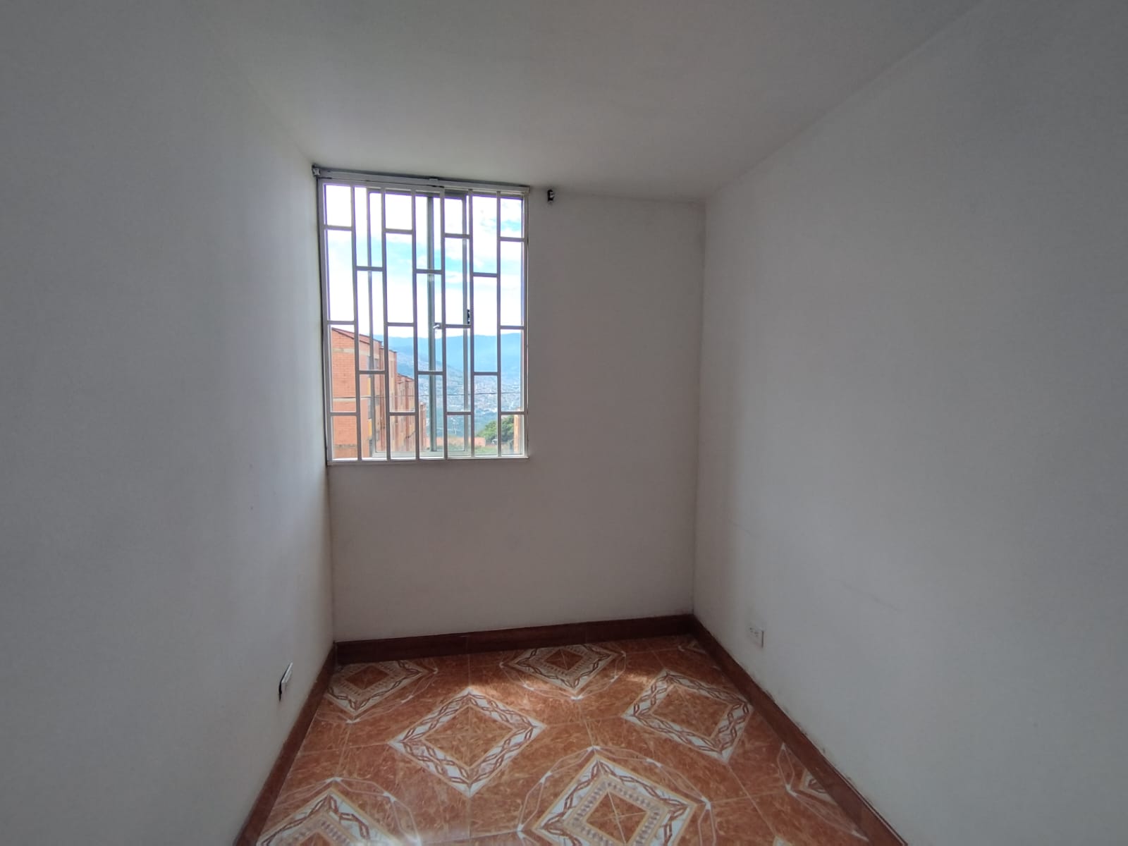 Se Arrienda Apartamento en Brisas de Robledo, Medellín