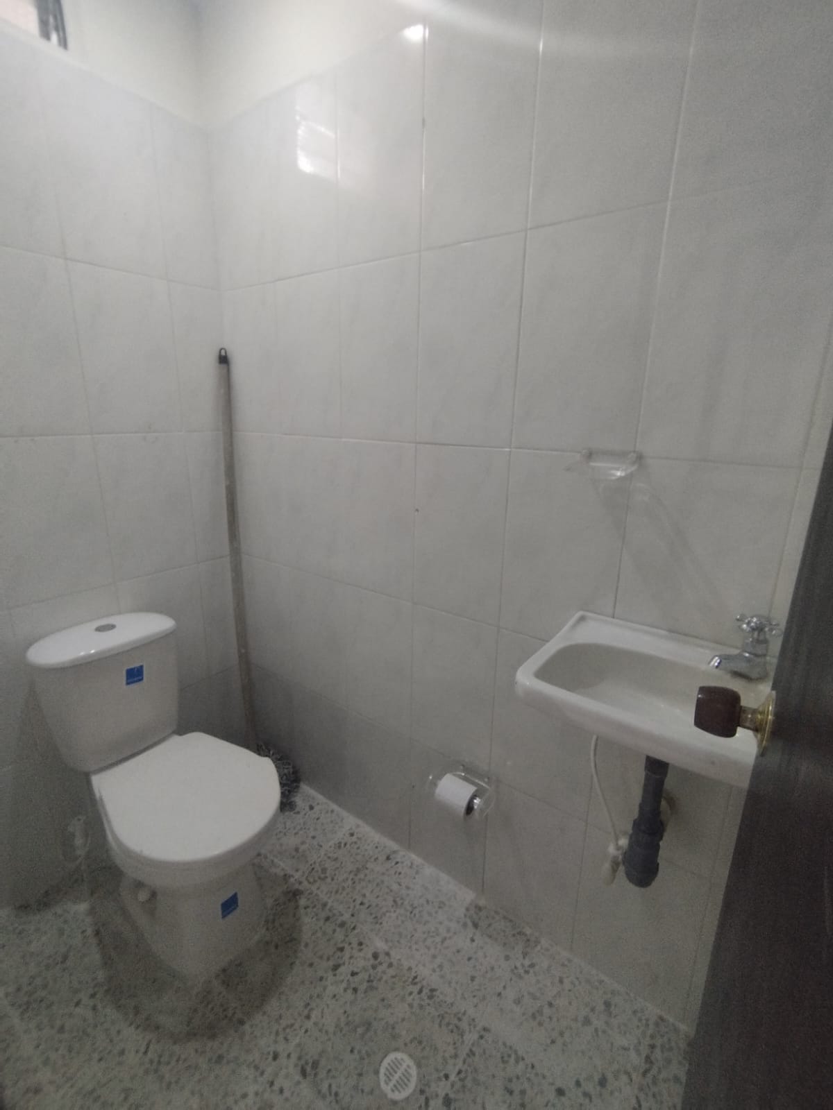 Se Arrienda Local, en la 92 Aranjuez, Medellín